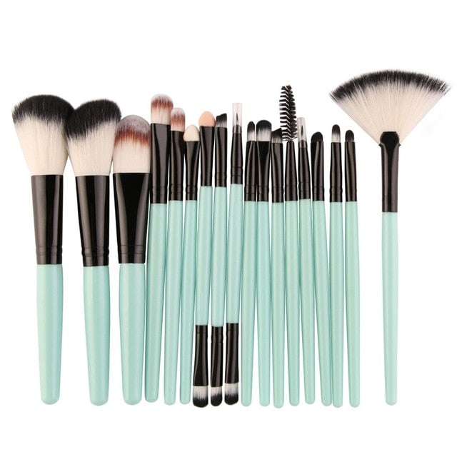 MAANGE 18Pcs Makeup Brushes Set